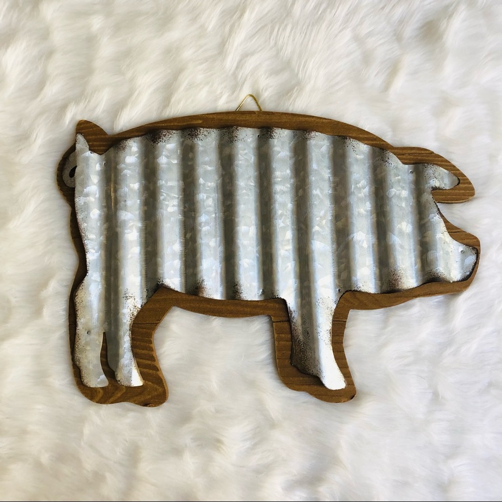 Metal & Wood Kitchen Pig Decor